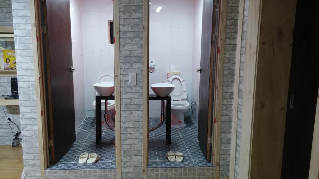 Social House Hotell Seoul Rum bild